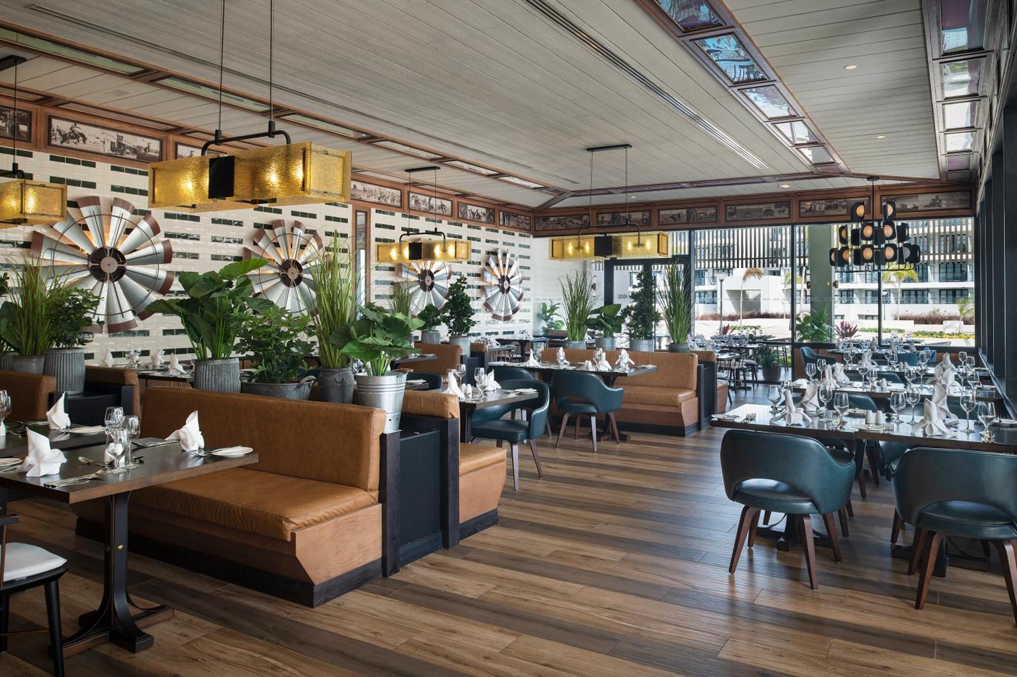Hotel Ocean Eden Bay (Adults Only) Spring Rises Exterior foto Interior of the restaurant